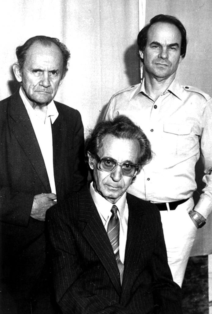 Зліва направо: Федір Сарана (вчений-бібліограф), Микола Неврлий, Григорій Булах